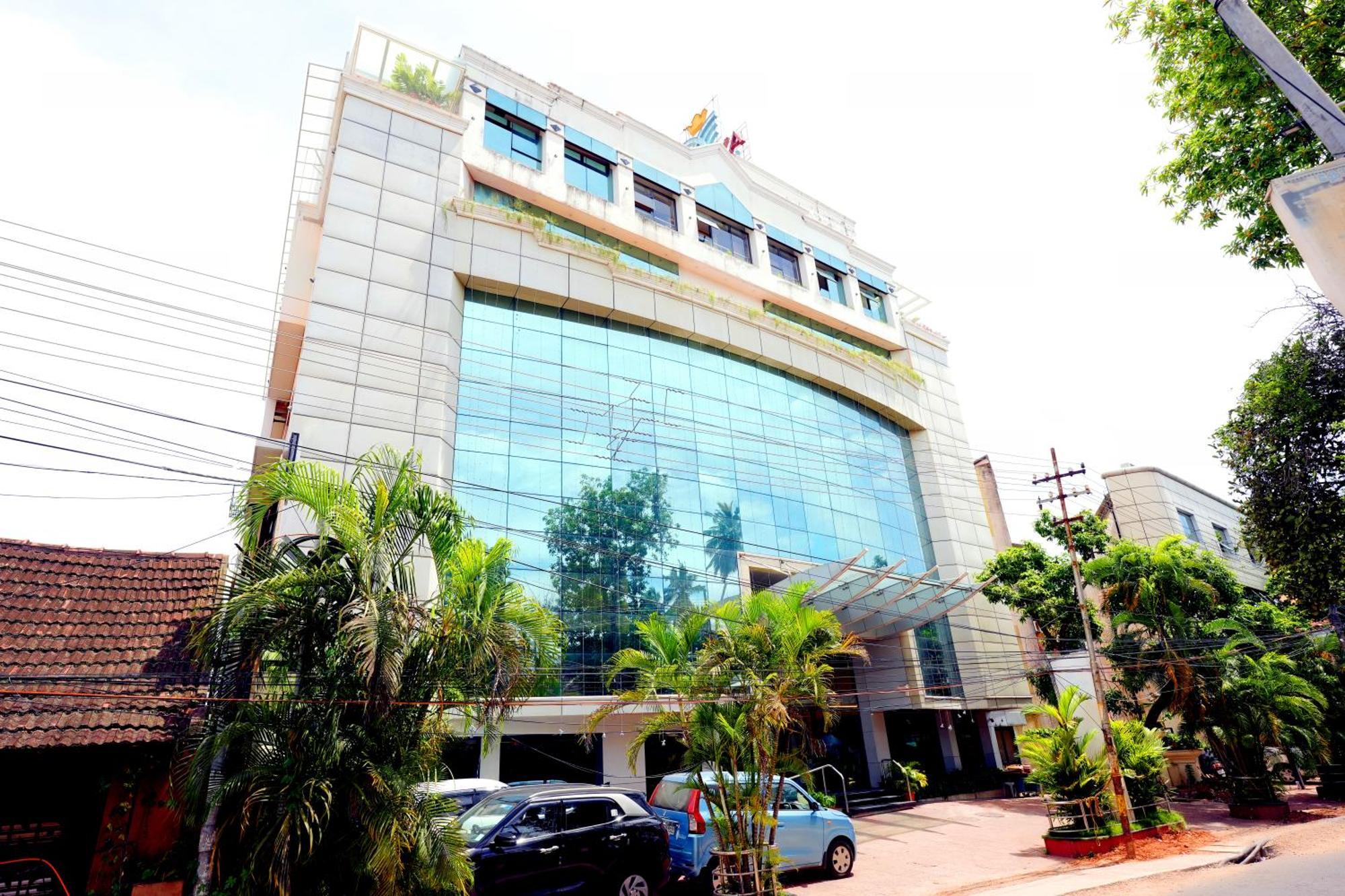 มัวร์ย่า ราชธานี Hotel Thiruvananthapuram ภายนอก รูปภาพ